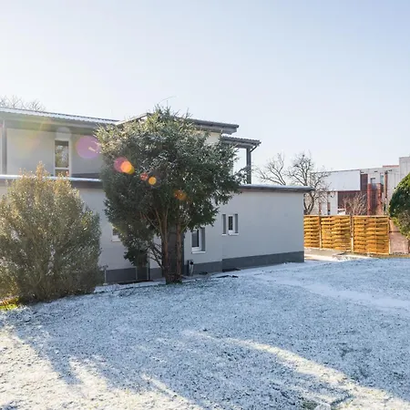 Apartament Praha-modrany *