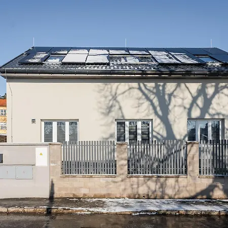Apartment Praha-modrany *